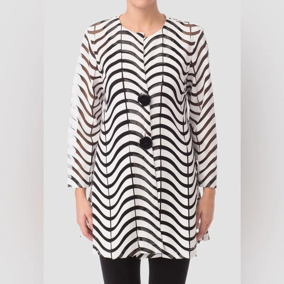 Joseph Ribkoff Jackets & Blazers - Joseph Ribkoff Zebra Print Vegan Leather Coat Size 8